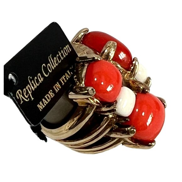 Stunning Coral and White Stone Gold Cocktail Ring / Size 7 - Picture 2 of 3